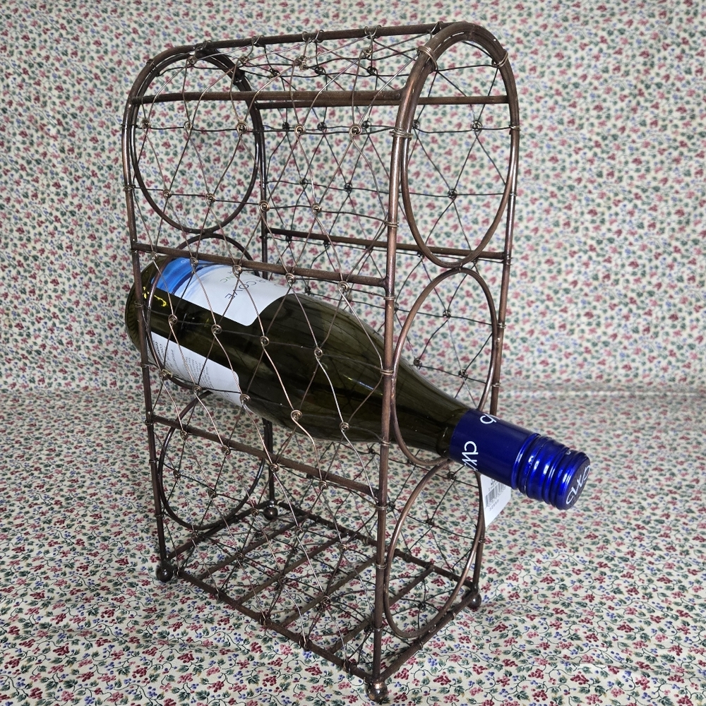 Three Bottle Tabletop Copper Tone Wire Wine Rack Countertop Bottle Holder